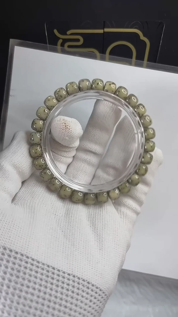 手串星月菩提小驼包8x7.d770
