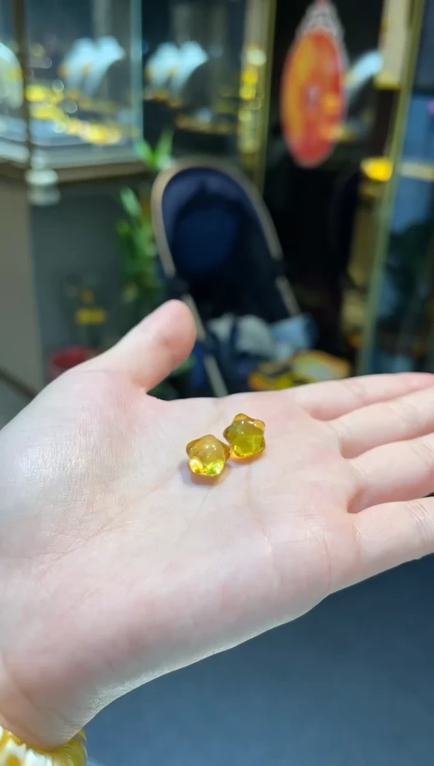 【闪购商品】琥珀珠宝奇石未镶嵌迷你星星 多样性发其一M码
