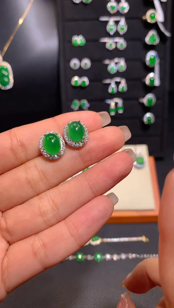 【闪购商品】翡翠耳饰银S925镶嵌多样性