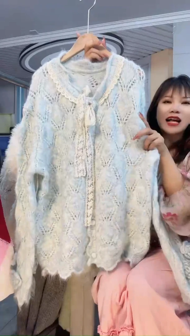 毛衣小小月精选服饰