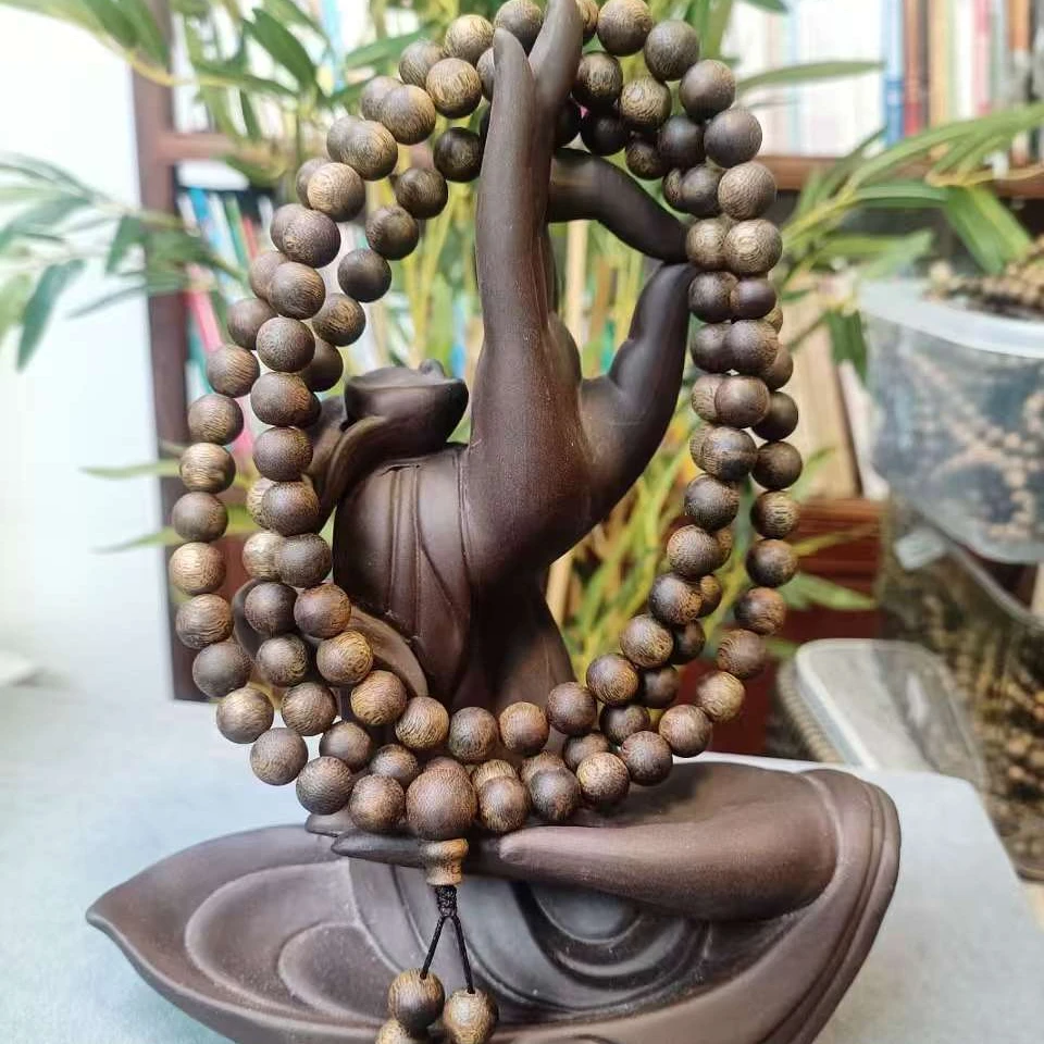 沉香莺歌绿棋楠圆珠多圈手串，10mm,55克 （多样性发一条