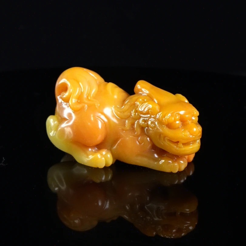 Lot.29.芙蓉貔貅手把件122.4克7.2x3.5x3.4cm