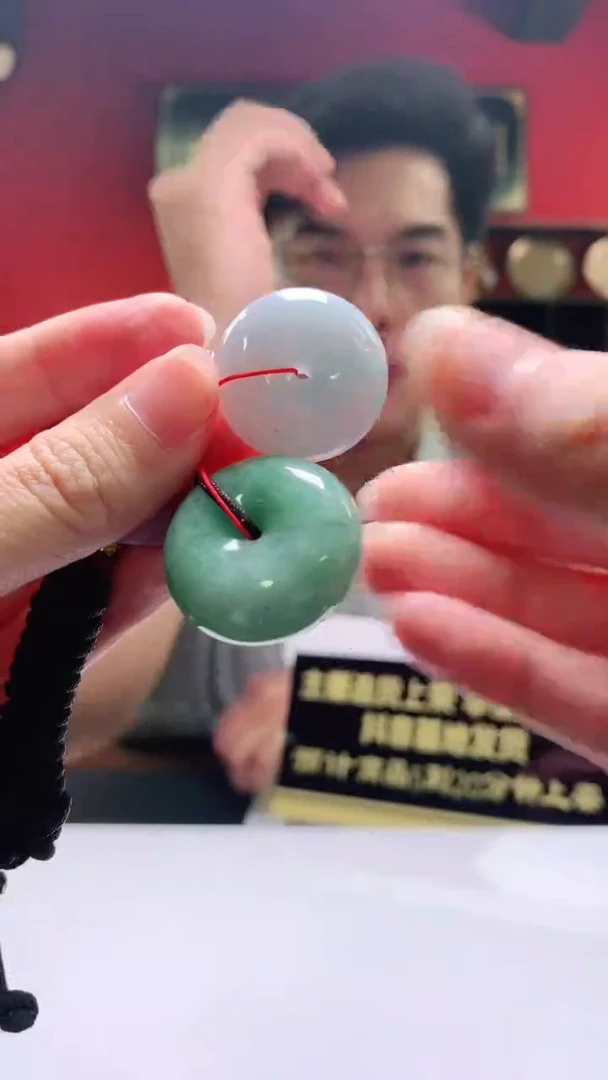 定制翡翠未镶嵌翡翠A货 多样性发其一