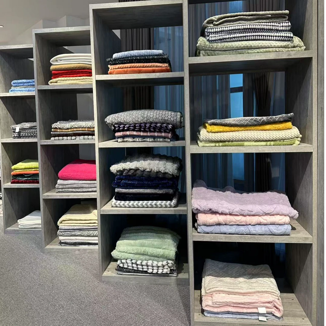 孤品法兰绒纯色/加绒毛绒双面印花毛毯加厚