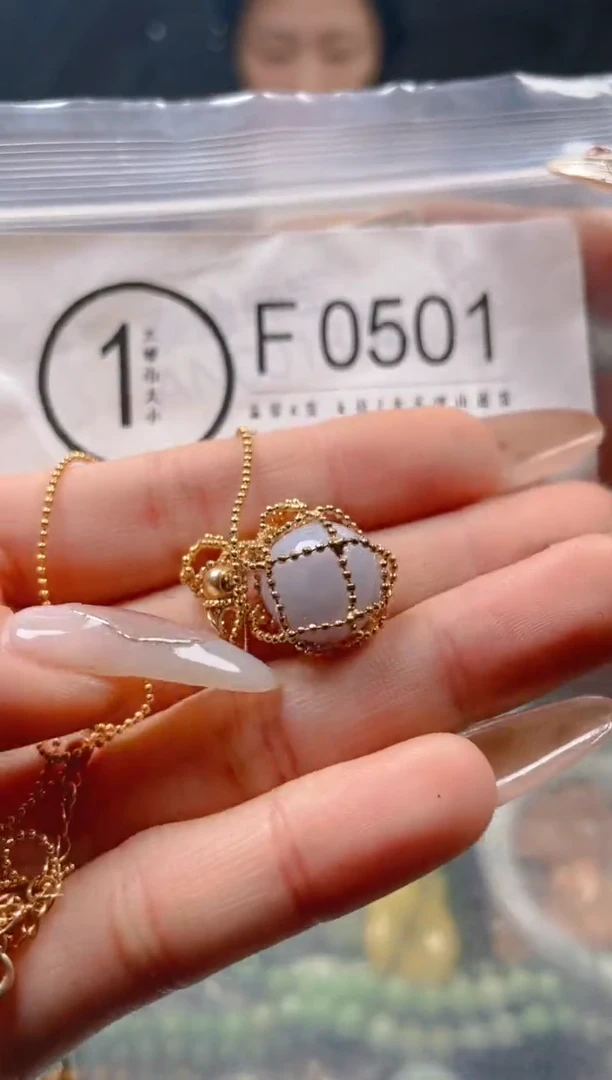 【闪购商品】翡翠颈饰未镶嵌/F/翡翠A货一图一物