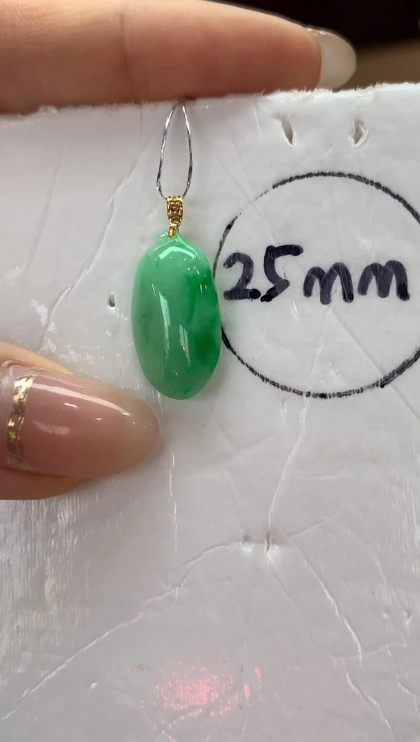 吊坠(不含链)18K金镶嵌翡翠福瓜