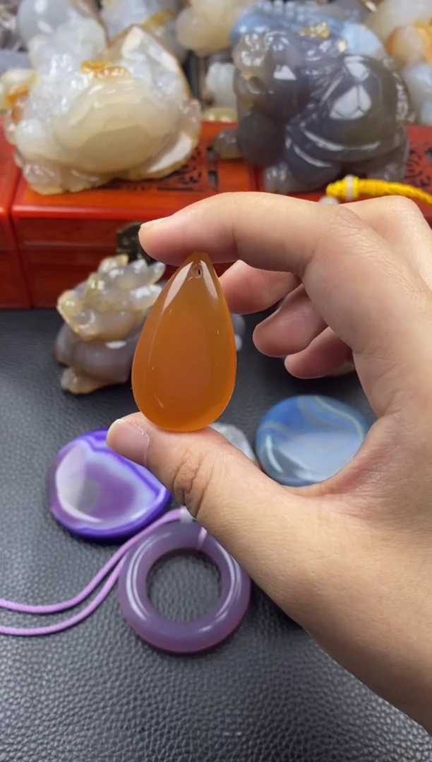 玛瑙/玉髓挂件未镶嵌随*00