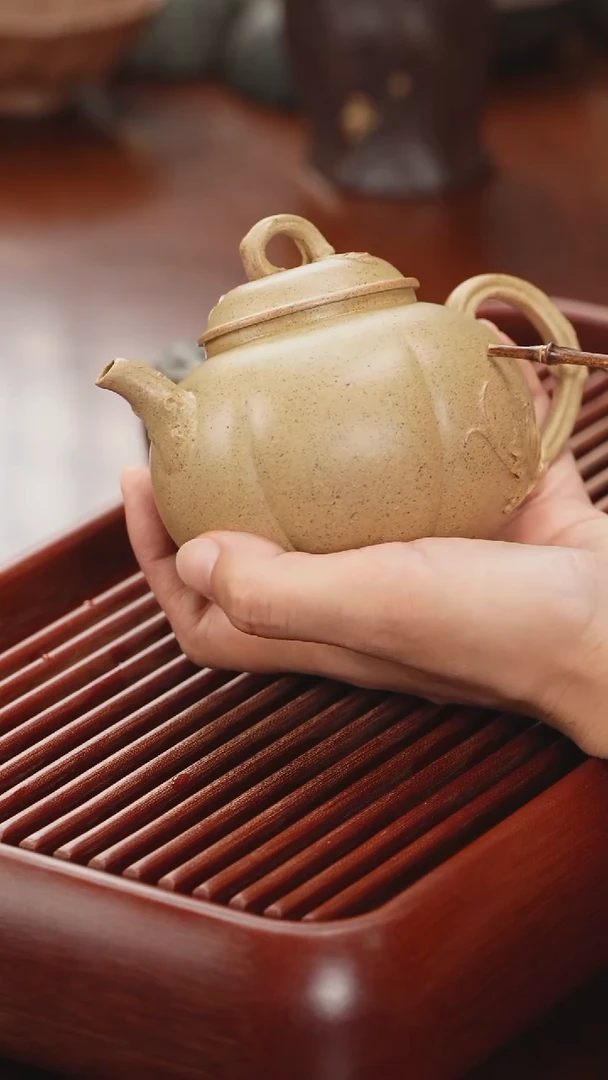 茶壶紫砂瓜瓞芝麻绿泥1薪钥