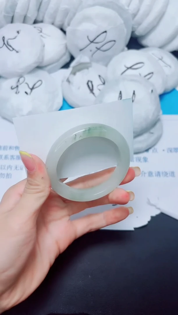 石英质玉手镯未镶嵌354/53