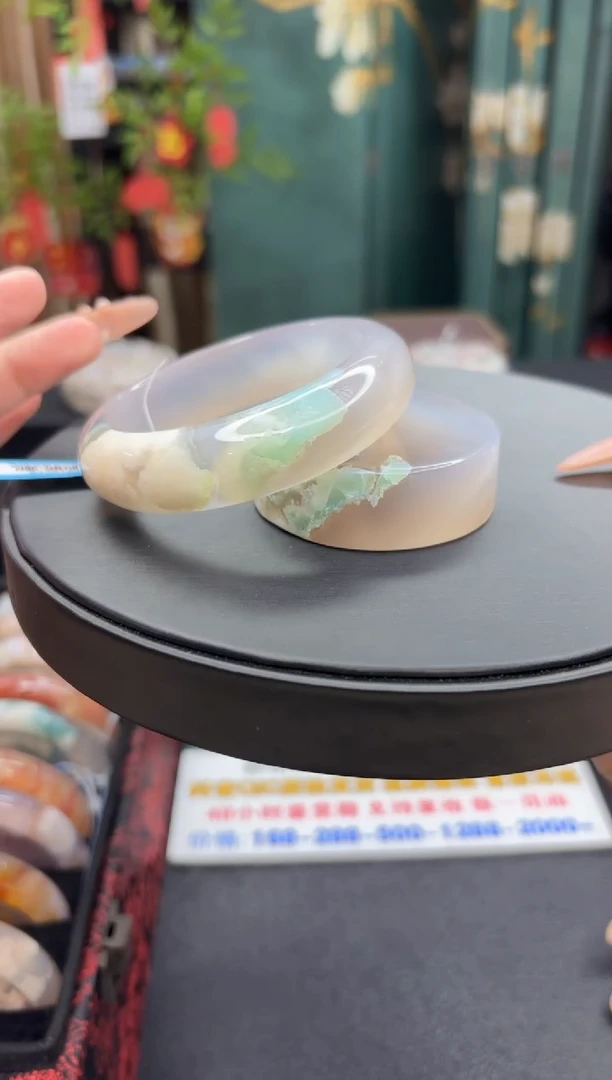 【闪购商品】石英质玉手镯未镶嵌2184（57圈赠送镯心）