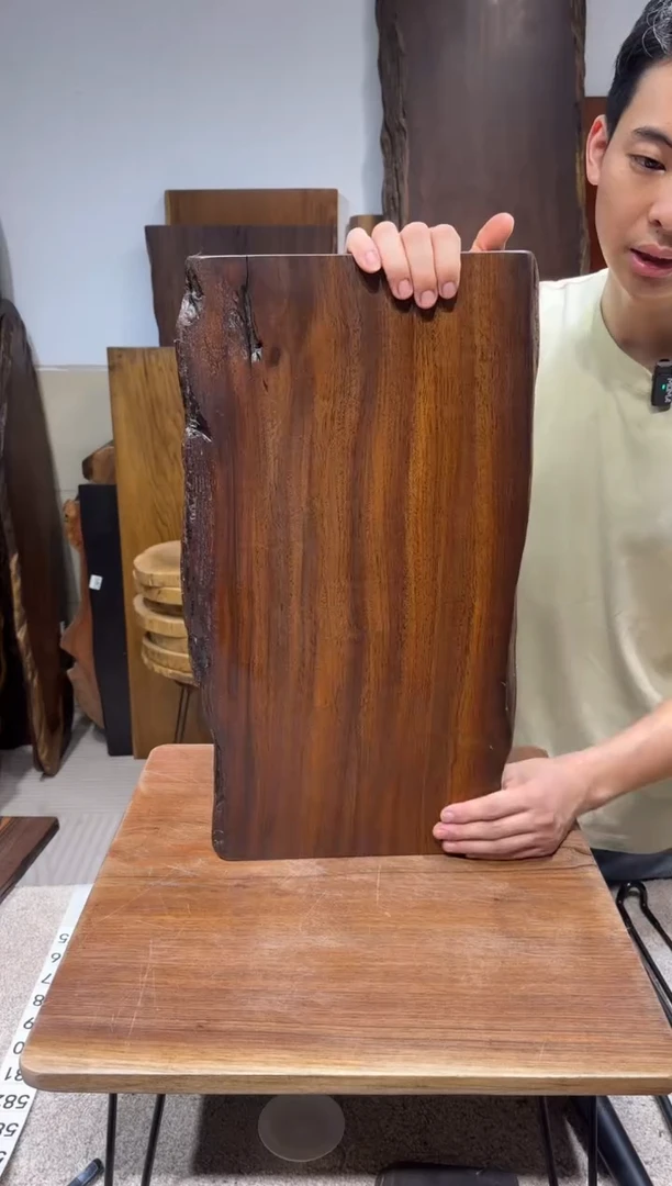风车木（黑檀木）尺寸55*30*2.3编号548