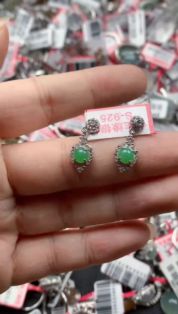 银S925镶嵌戒指翡翠天然A货缅甸翡翠