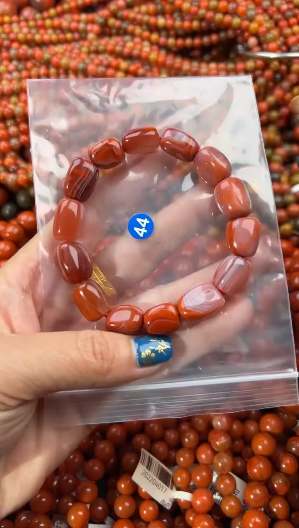 未镶嵌手串南红玛瑙11