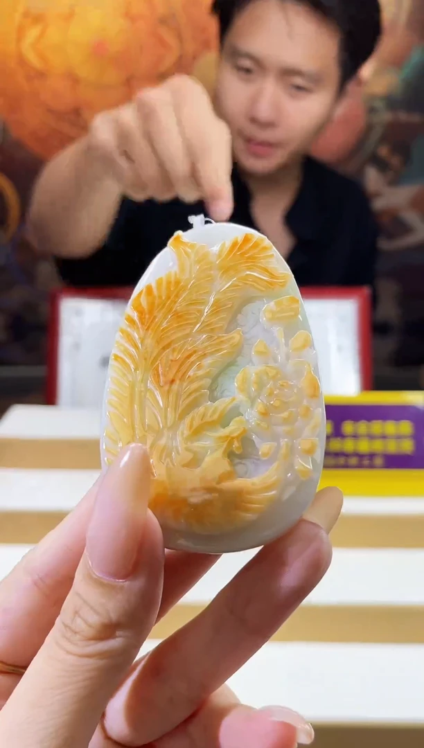 编织品翡翠雕刻饰品