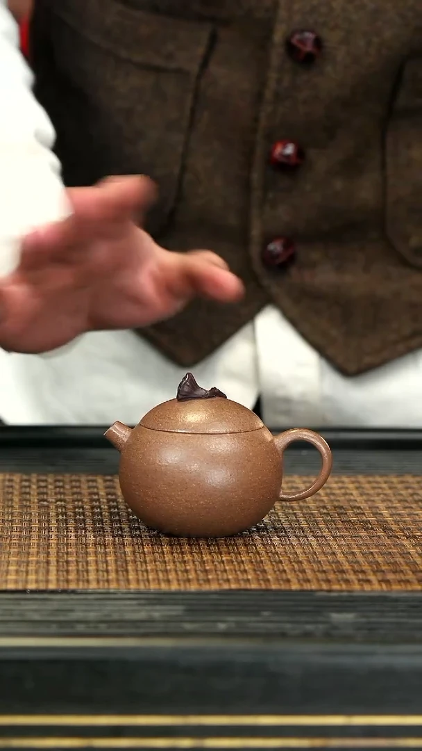 【闪购商品】紫砂茶壶18莲珠 桃花泥
