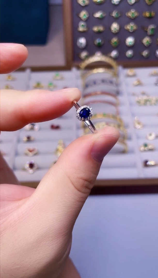 【闪购商品】蓝宝石戒指银S925镶嵌一枚