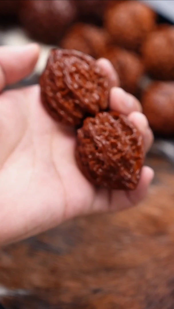 把件文玩核桃g**t108号回血核桃大古石