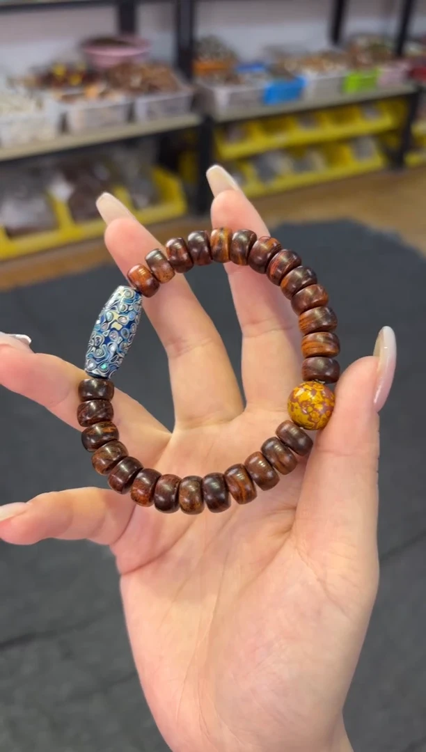 【闪购商品】黄花梨/降香黄檀手串/手链 海南黄花梨碧云