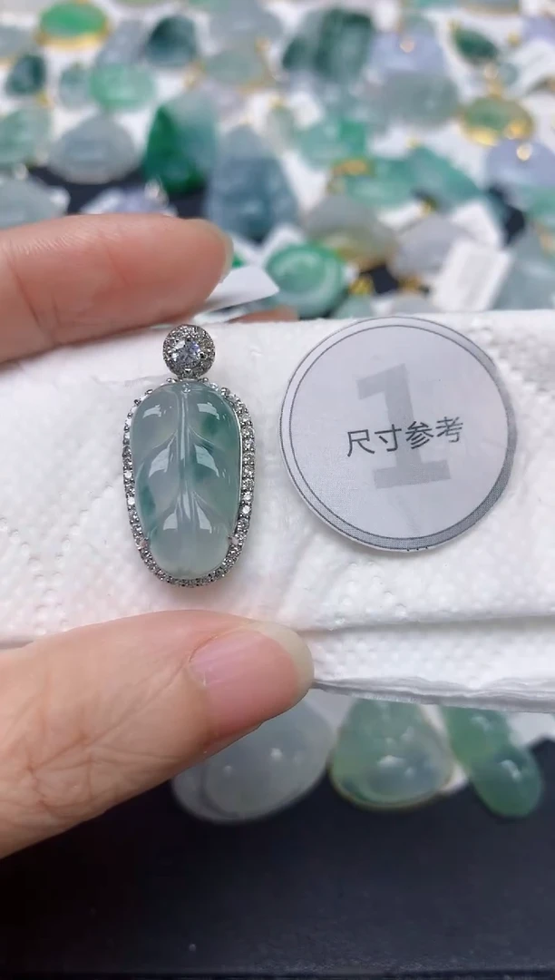 颈饰未镶嵌翡翠天然缅甸A货翡翠