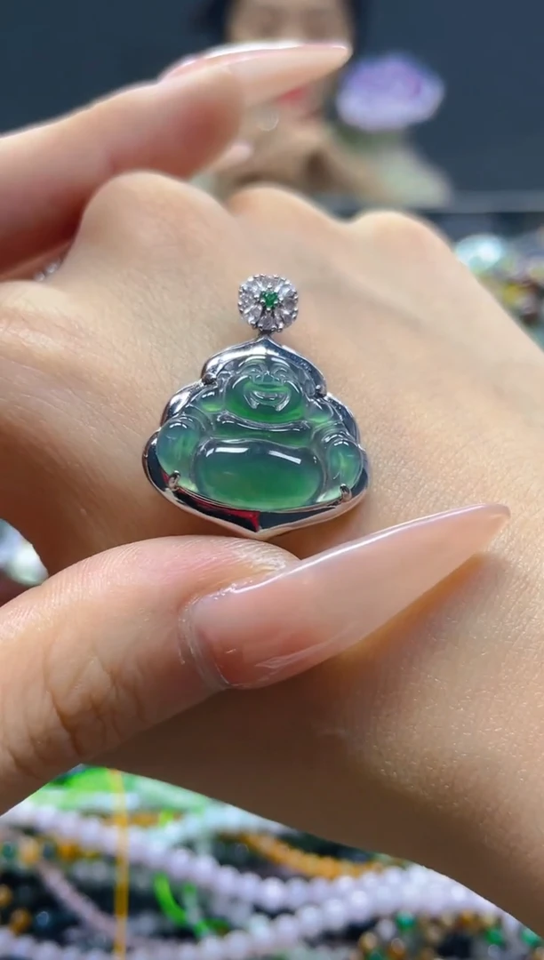 颈饰未镶嵌翡翠/M/翡翠A货，一件也是批发价