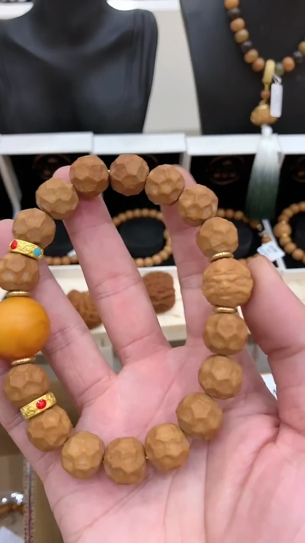 猴头核桃手串蟾王悟空手串