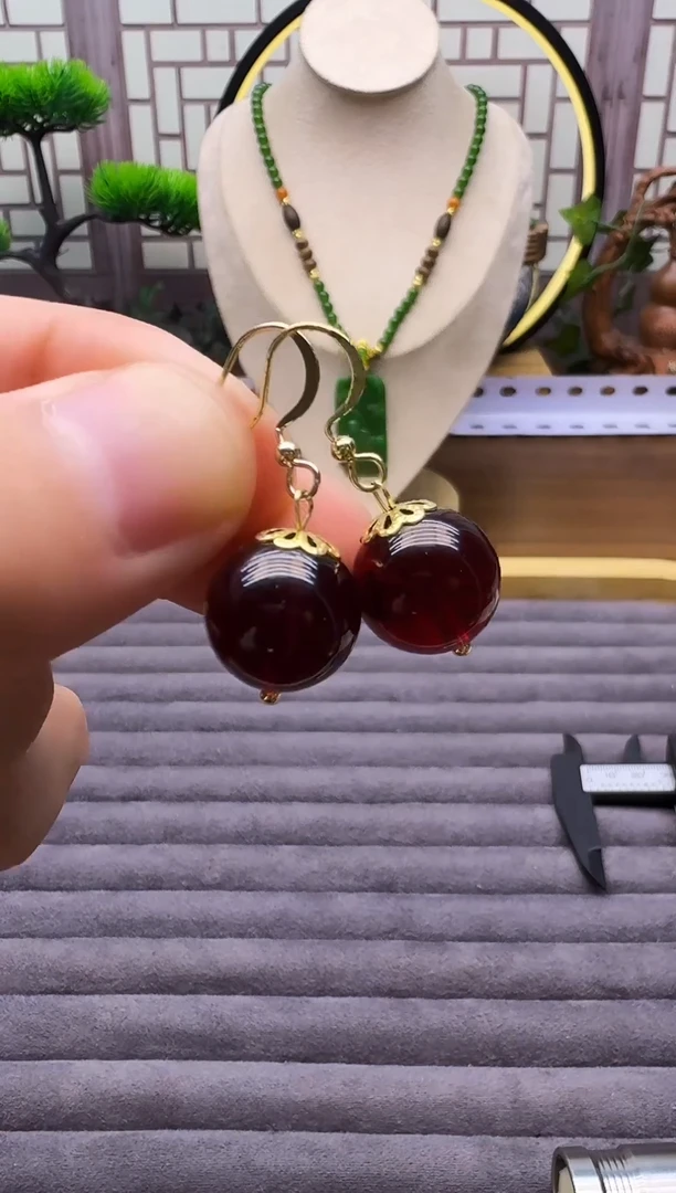 血珀14K金镶嵌耳饰E120