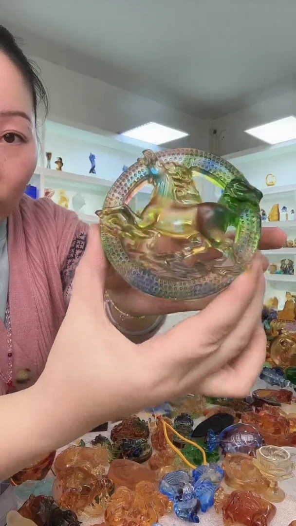手工艺品琉璃炫彩马