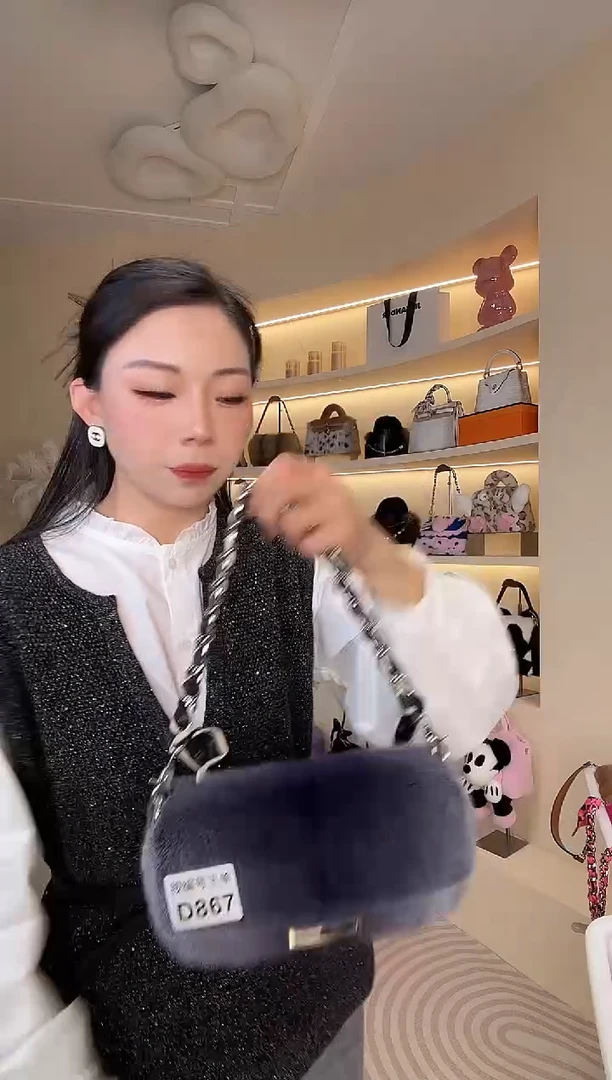 水貂毛【闪购商品】女包D867