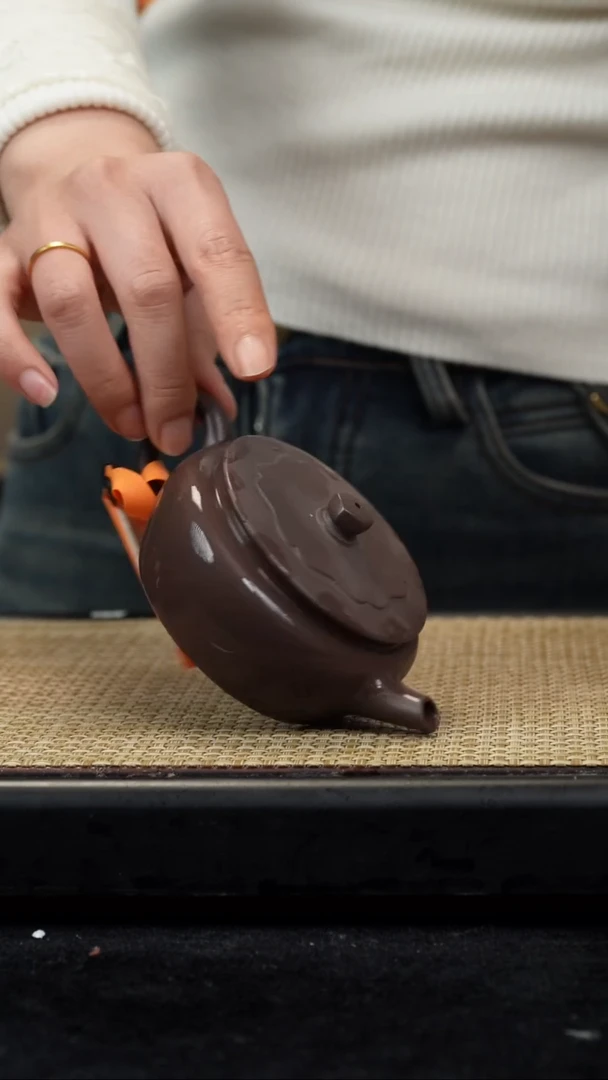 【闪购商品】紫砂茶壶紫罗兰莲花扁晨170