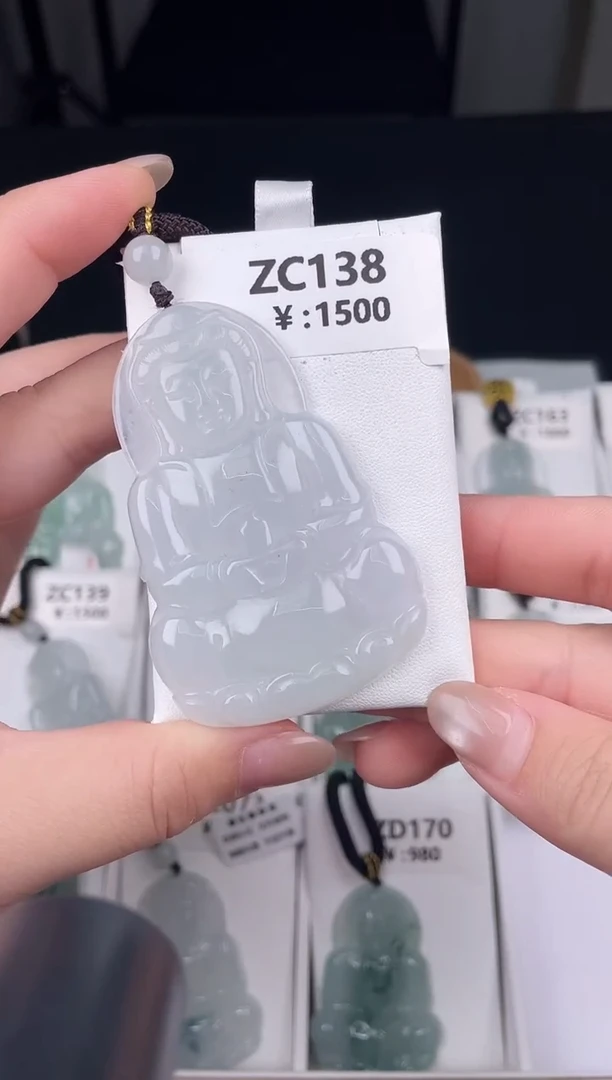 颈饰未镶嵌翡翠ZC138白冰超大观音