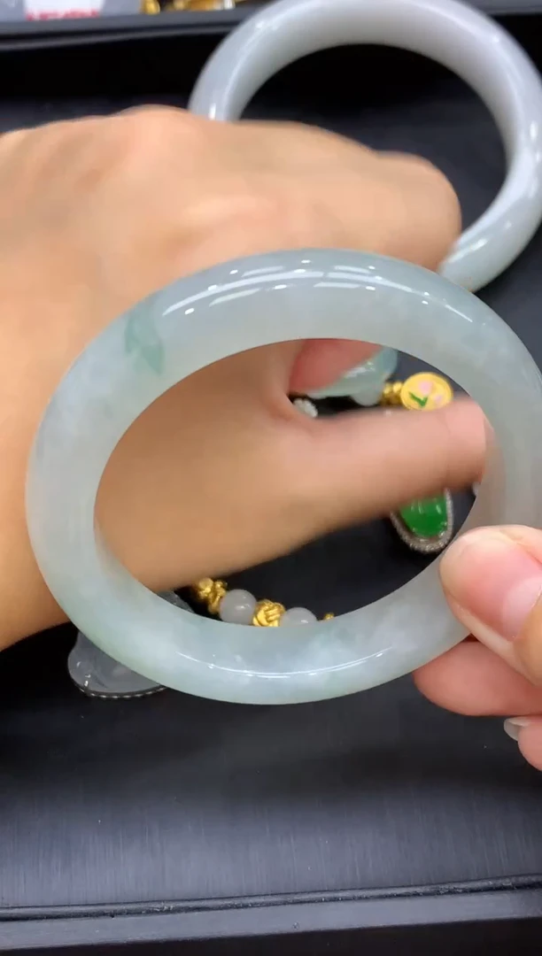 未镶嵌手镯翡翠542-中国好珍宝