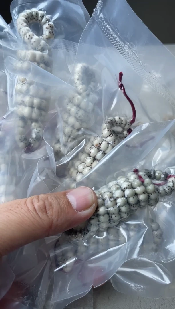 吊坠星月菩提石玉料卡6mm蒜瓣大肠厚切