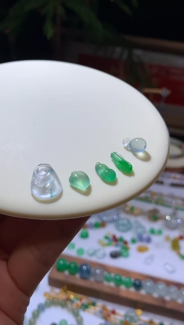 任选其一精品裸石6800+680