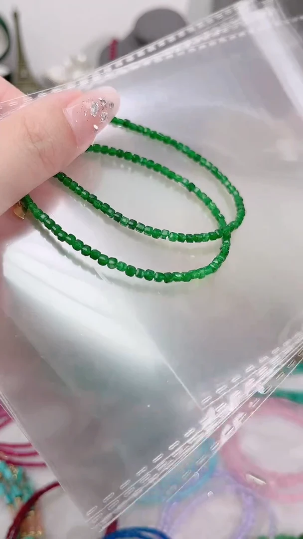 银S925镶嵌手链石榴石（沙弗莱）方49