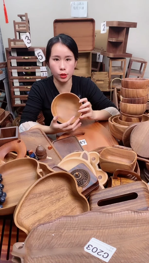 木 南美胡桃木碗16*7cm  内销  A