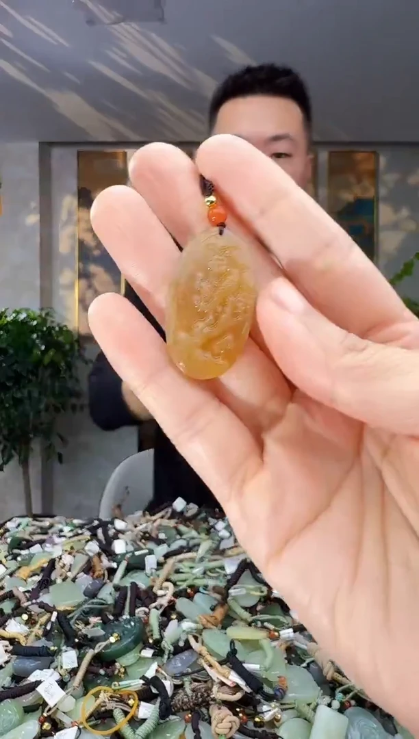 未镶嵌和田玉挂件拍一发一