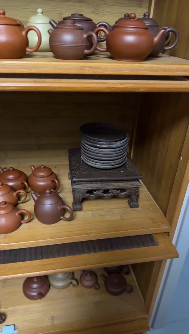 茶壶紫砂白*紫砂盘子一个