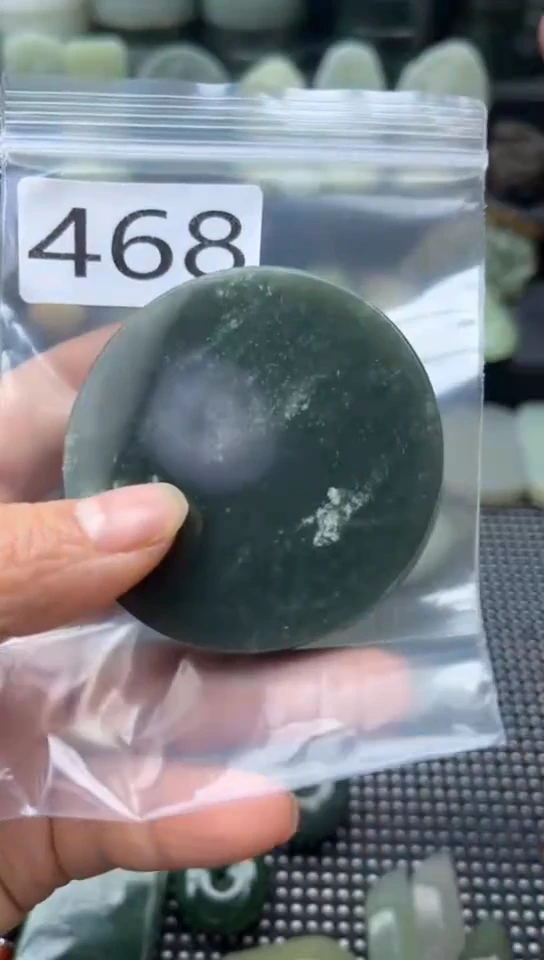 未镶嵌和田玉珠宝半成品镯芯