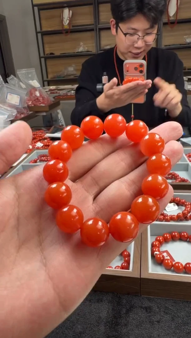 未镶嵌手链南红玛瑙滴水洞16mm克70