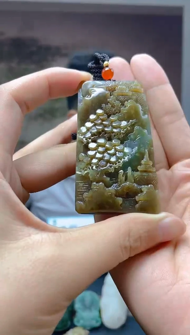 颈饰未镶嵌和田玉1
