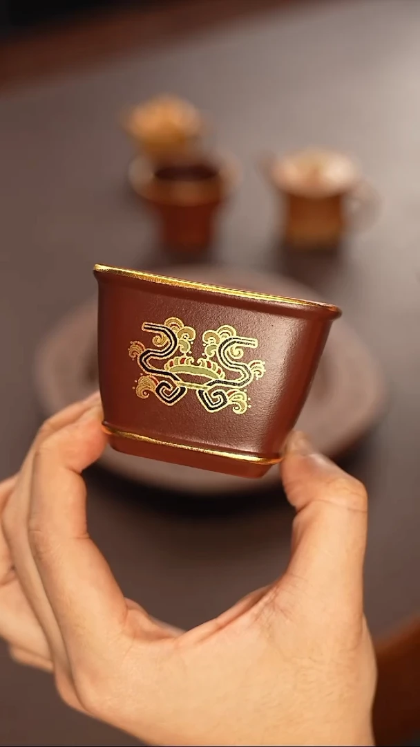 茶杯紫砂描金四方杯