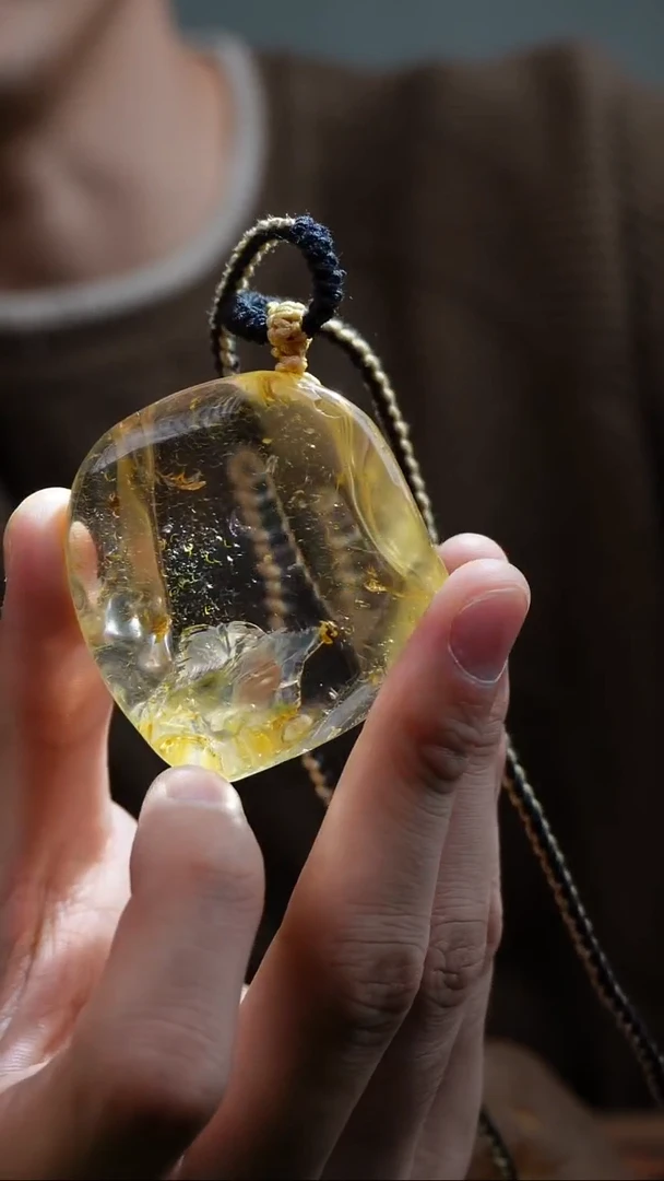 吊坠(赠链)未镶嵌水晶水晶