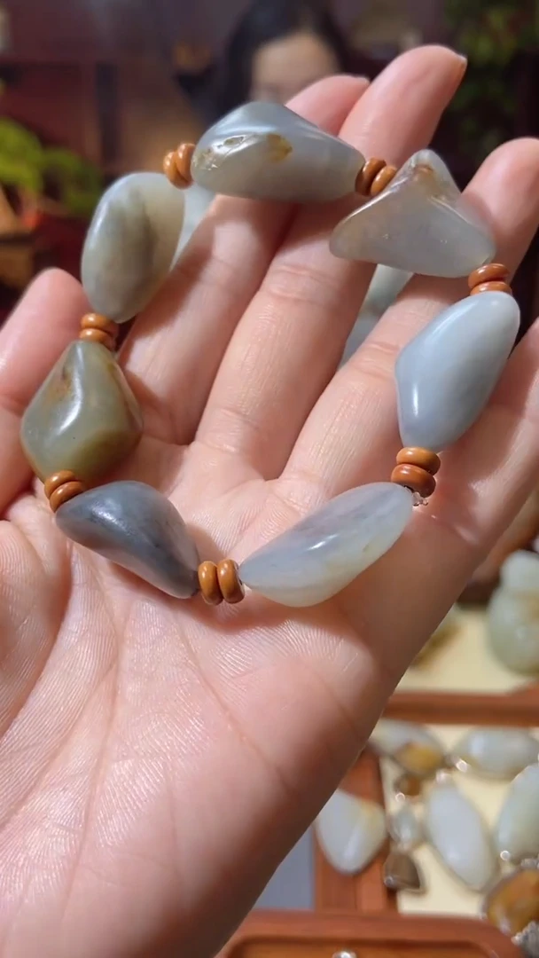 【闪购商品】和田玉挂件未镶嵌和田玉吊坠挂件精美