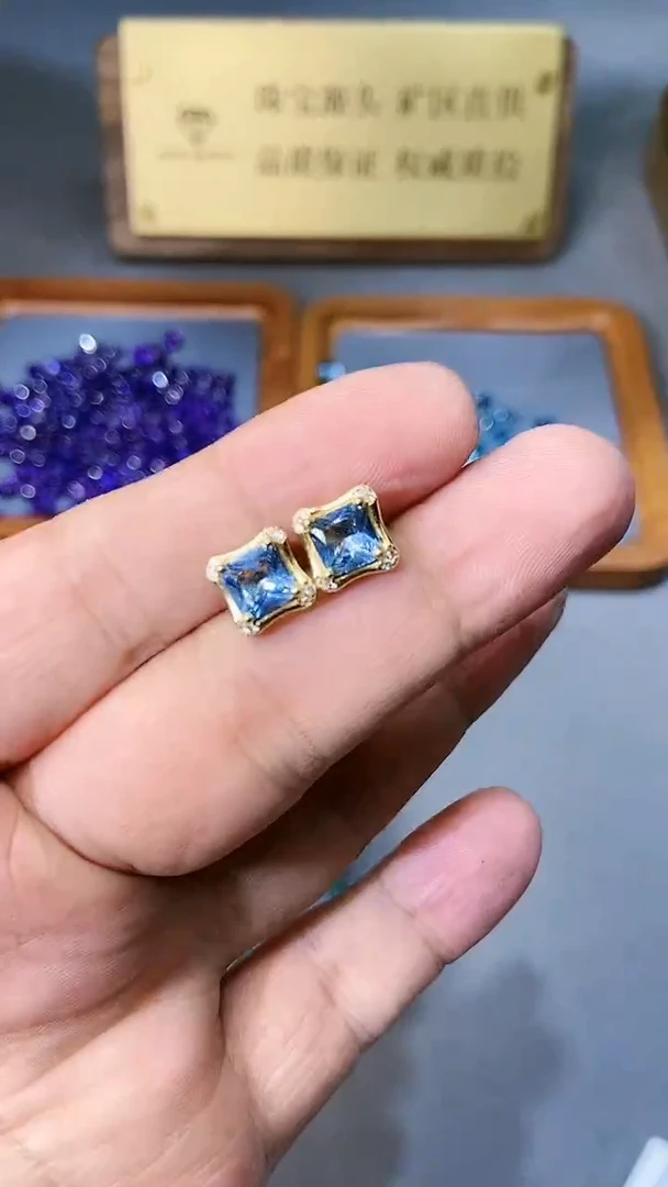 【闪购商品】海蓝宝石耳饰银S925镶嵌354