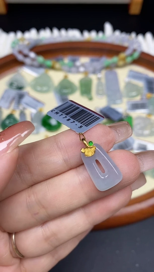 吊坠(不含链)18K金镶嵌翡翠公主扣18K金扣镶嵌@@CMT787-5