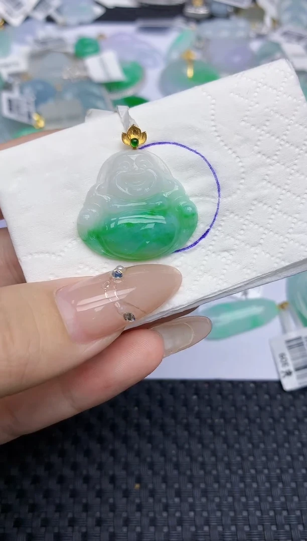 颈饰18K金镶嵌翡翠291   天然翡翠A货  百元以上9米证书费自理