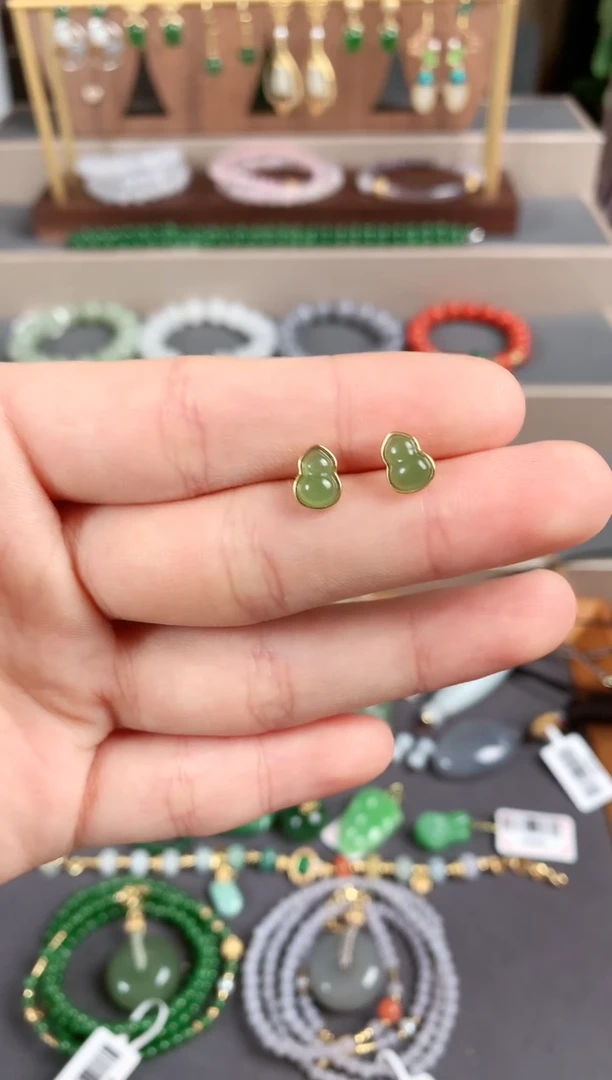 银S925镶嵌和田玉耳饰2