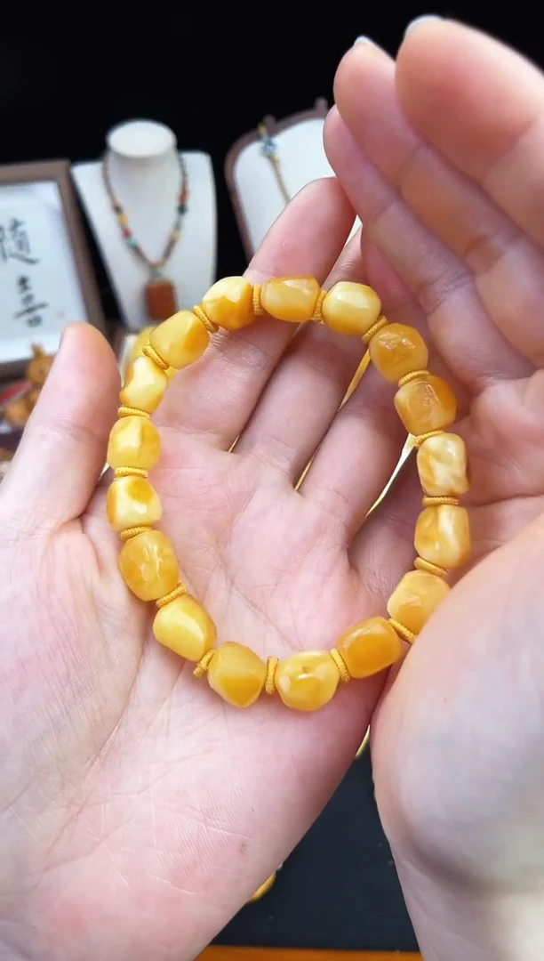 琥珀未镶嵌珠宝奇石柒月