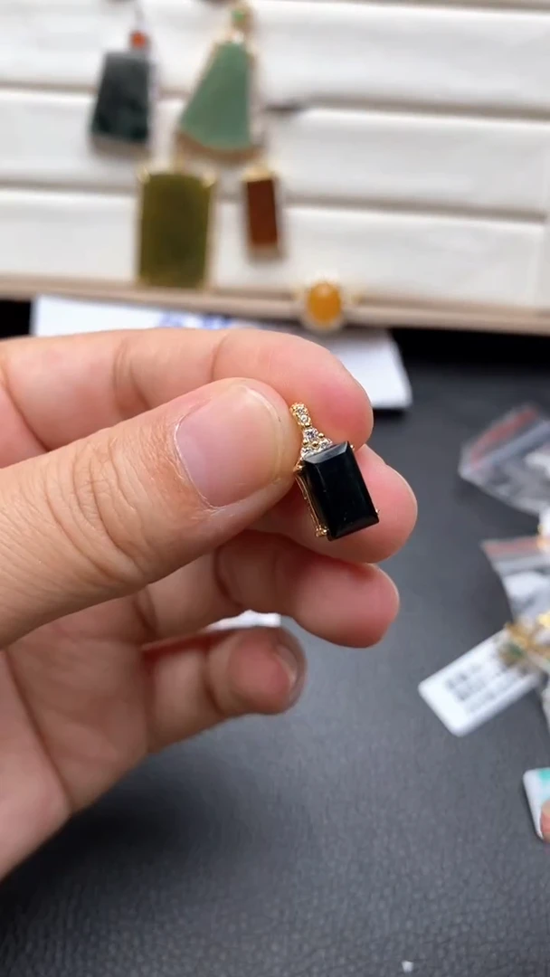 银S925镶嵌戒指翡翠1