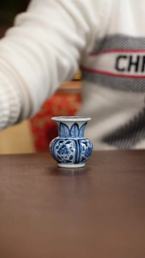 元青花花卉纹盖置